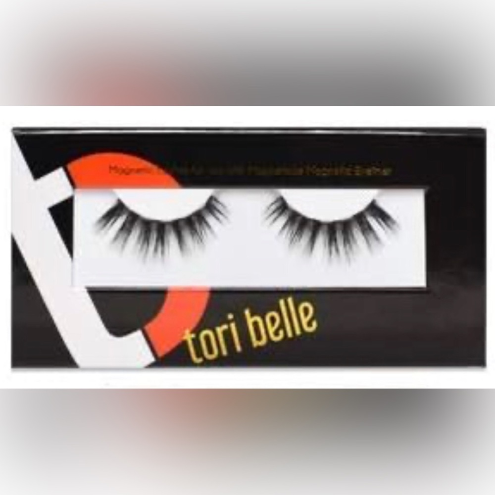 Tori Belle SELFIE Magnetude® Lashes with anchors